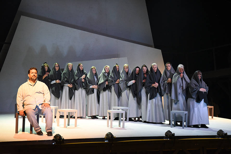 Pintor Don Carlo Verdi Immling Festival opera stage direction